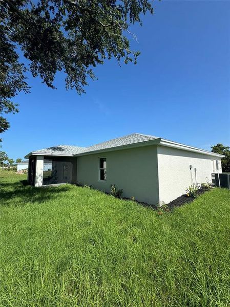 Exterior details and patio area of a home in , Punta Gorda (Image 2). Exterior details and patio area of a home in , Punta Gorda (Image 2).