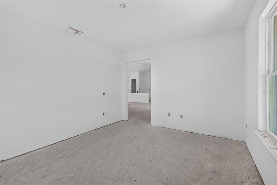 Spacious, unfurnished interior of a new home in , Punta Gorda (Image 9). Spacious, unfurnished interior of a new home in , Punta Gorda (Image 9).
