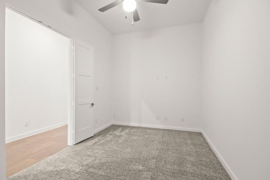 Spacious, unfurnished interior of a new home in COLTON, Todd Mission (Image 9).