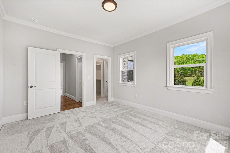 Spacious, unfurnished interior of a new home in , Concord (Image 37).