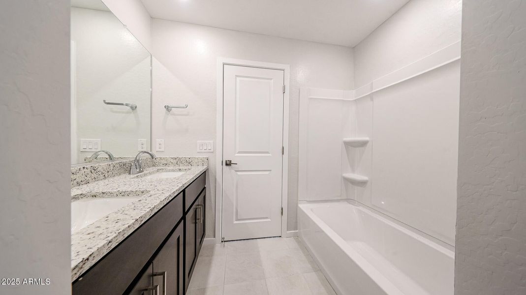 26_2-story-home-for-sale-surprise-AZ_Rea 26_2-story-home-for-sale-surprise-AZ_Rea