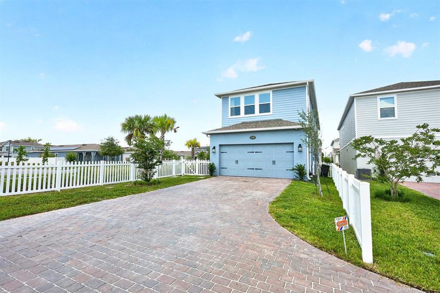 Exterior details and patio area of a home in , Debary (Image 23). Exterior details and patio area of a home in , Debary (Image 23).