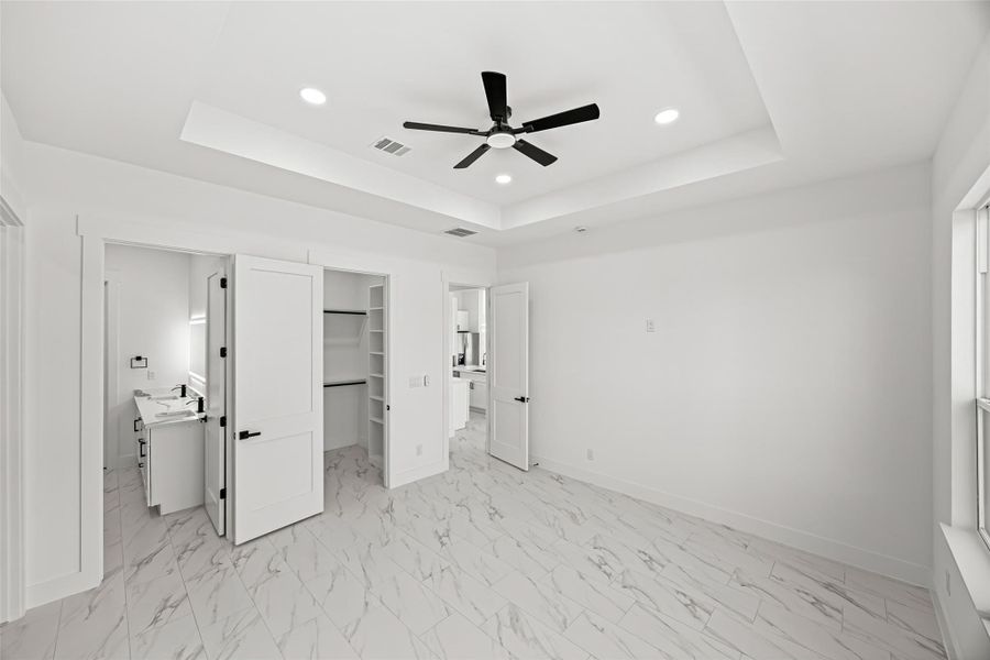 Spacious, unfurnished interior of a new home in , Dayton (Image 28).