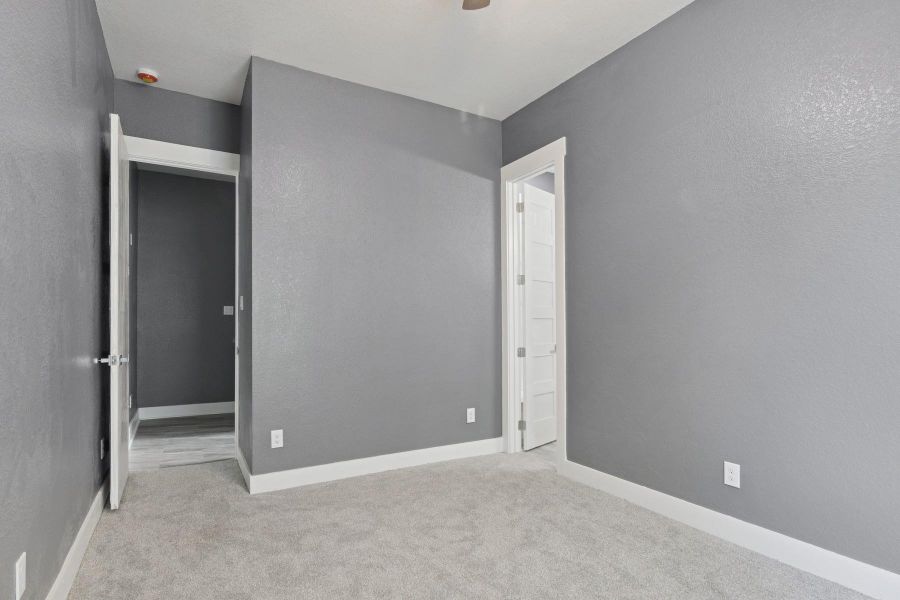 Spacious, unfurnished interior of a new home in , Houston (Image 15).