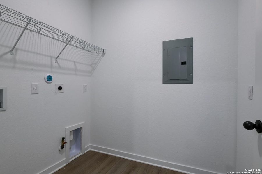 Spacious, unfurnished interior of a new home in Arcadia Ridge, San Antonio (Image 18).