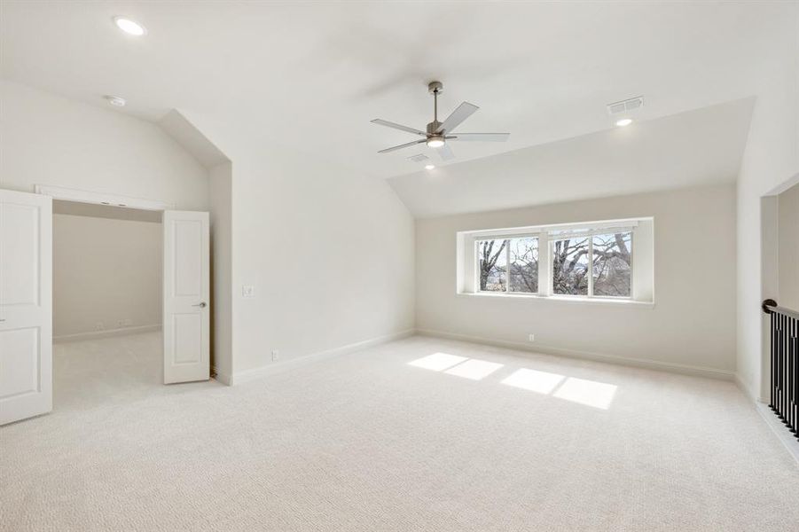 Spacious, unfurnished interior of a new home in Rockwood, Mansfield (Image 33).