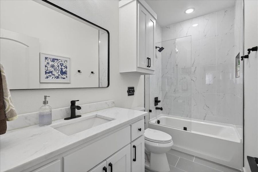 Furnished interior view inside a new home in , Trinidad (Image 17).