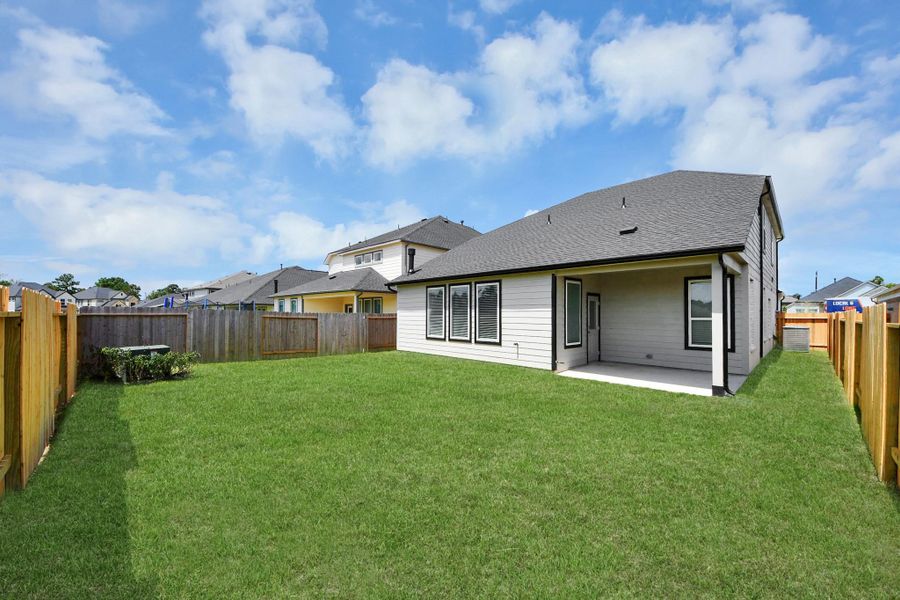 Explore the expansive backyard with its inviting covered patio—a perfect blend of space for the kids to play and adults to unwind. Ideal for creating your outdoor oasis, this backyard accommodates patio furniture, a BBQ pit, and endless possibilities for leisure and entertainment.