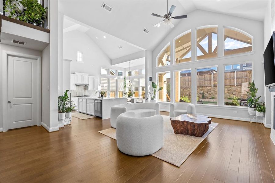 Furnished interior view inside a new home in , Corinth (Image 25).