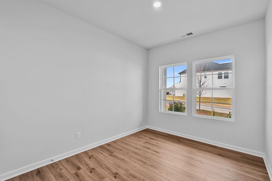 Spacious, unfurnished interior of a new home in Bell West, Kernersville (Image 24).