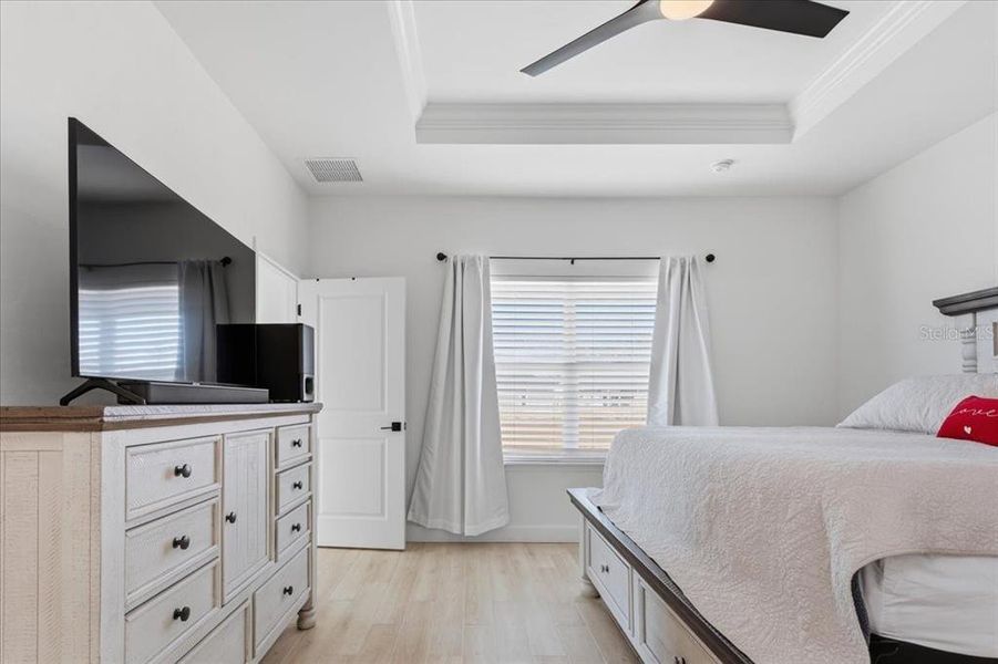 Furnished interior view inside a new home in Grand Oaks, Gainesville (Image 16).