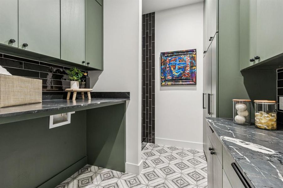 Furnished interior view inside a new home in , Dallas (Image 28). Furnished interior view inside a new home in , Dallas (Image 28).