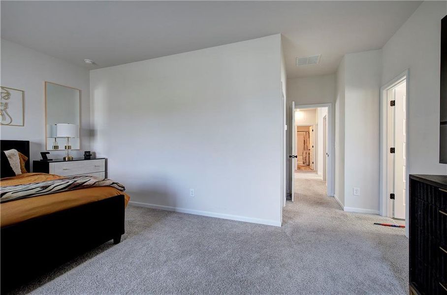 Image 36 of a home in .