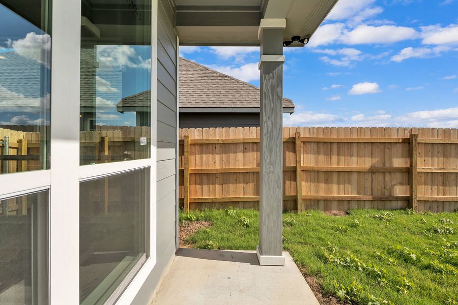 Representative exterior details of a home built from the The 1651 by Stylecraft Builders in Arroyo Ranch, Seguin (Image 2). Representative exterior details of a home built from the The 1651 by Stylecraft Builders in Arroyo Ranch, Seguin (Image 2).
