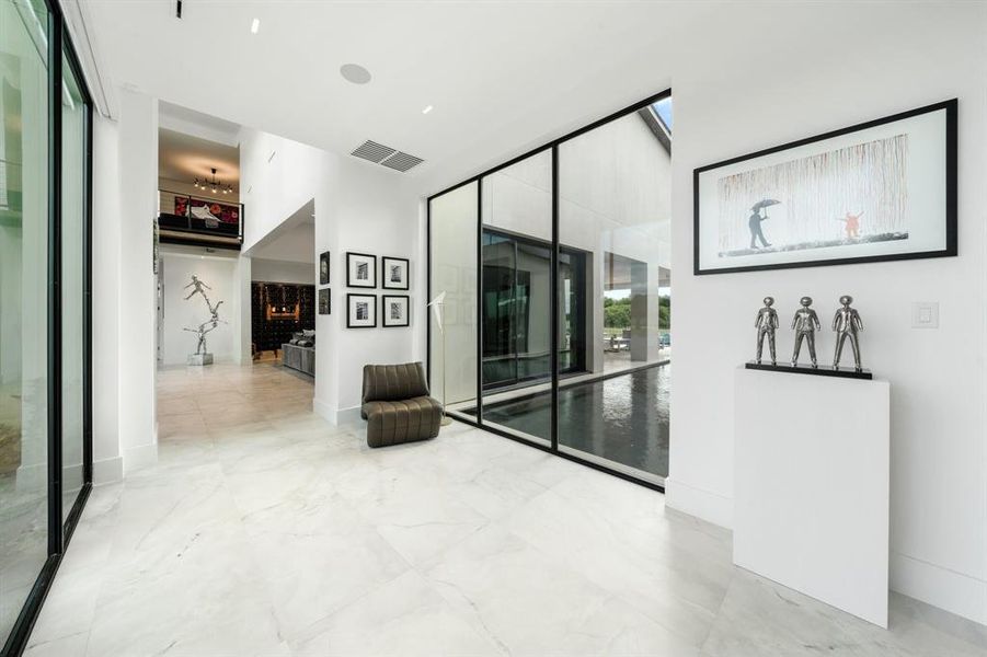 Furnished interior view inside a new home in , Frisco (Image 13).