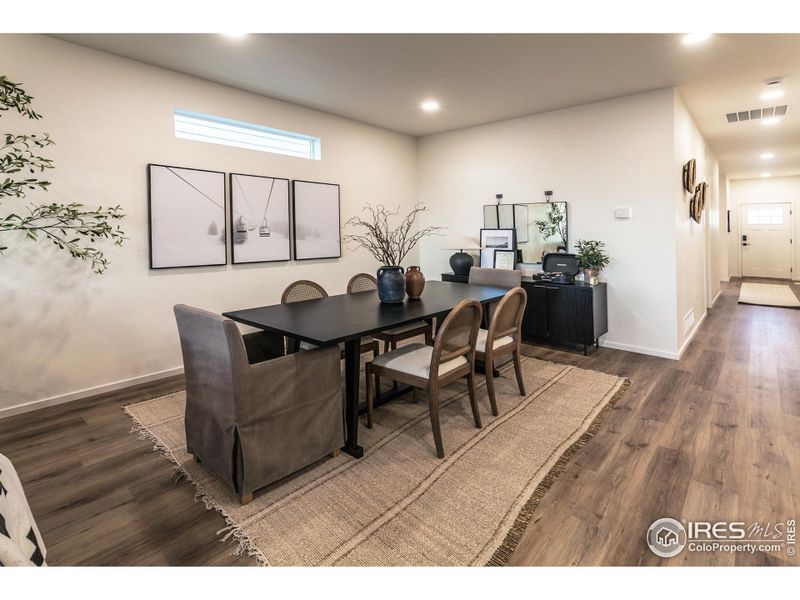 EXAMPLE PHOTO: DINING ROOM