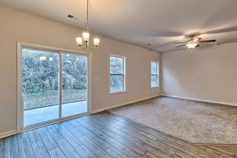 Spacious, unfurnished interior of a new home in Emanuel Creek, West Columbia (Image 26).