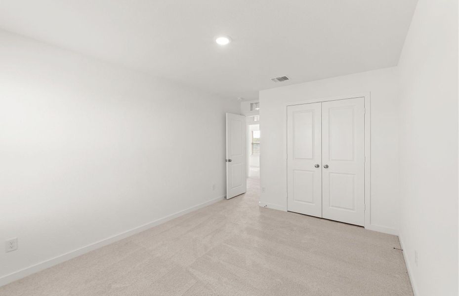 Spacious, unfurnished interior of a new home in Lagos, Manor (Image 32). Spacious, unfurnished interior of a new home in Lagos, Manor (Image 32).