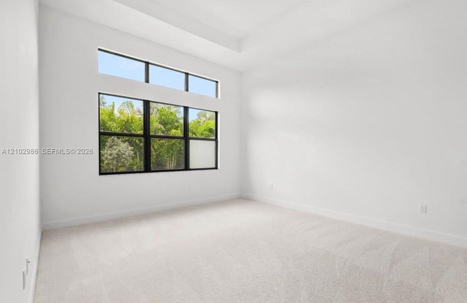Spacious, unfurnished interior of a new home in , Boca Raton (Image 23).