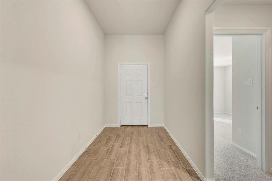 Spacious, unfurnished interior of a new home in The Preserve, Justin (Image 17).