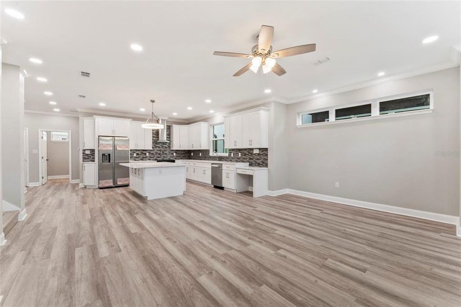 Image 34 of a home in .