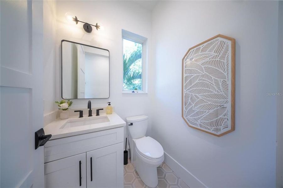 Furnished interior view inside a new home in , Sarasota (Image 38).