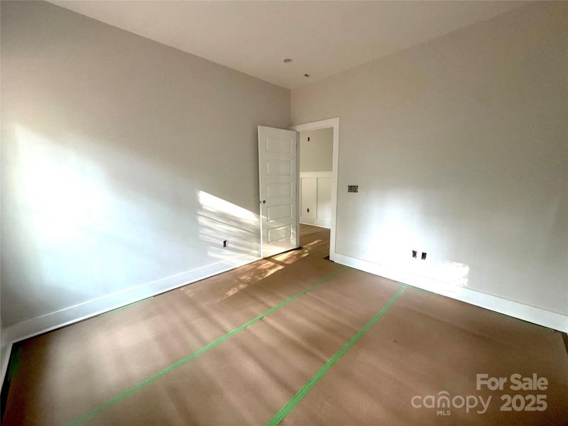 Spacious, unfurnished interior of a new home in , Mount Gilead (Image 6).