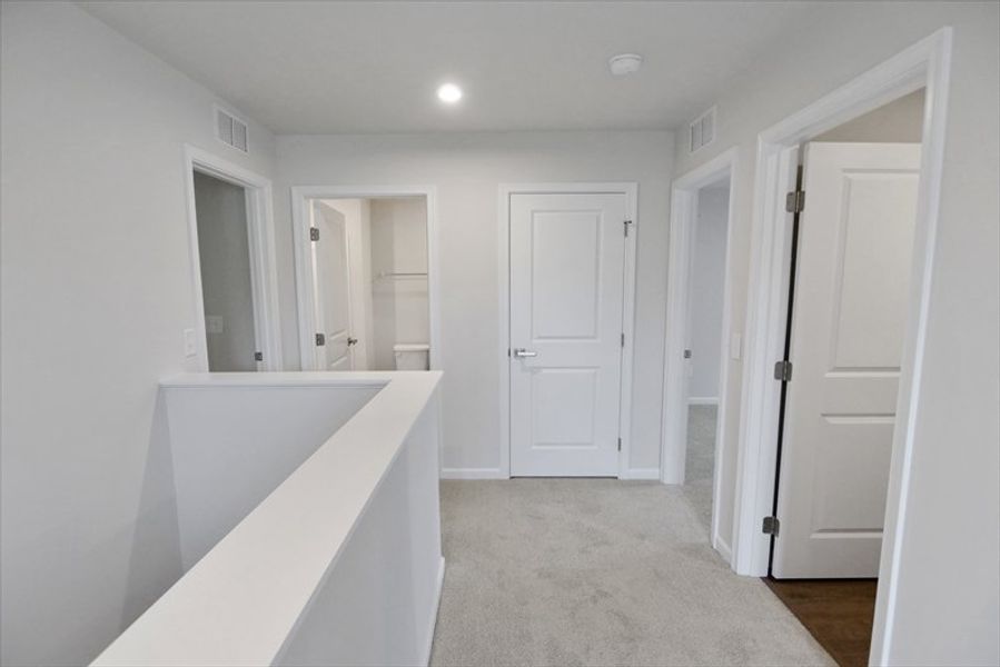 Spacious, unfurnished interior of a new home in Quails Run, Lyman (Image 14). Spacious, unfurnished interior of a new home in Quails Run, Lyman (Image 14).