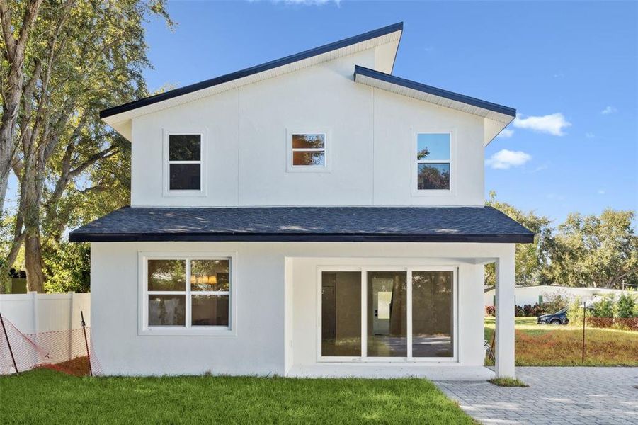 Image 32 of a home in .