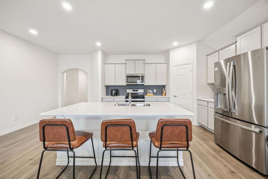 Furnished interior view inside a new home in , Lavon (Image 7).