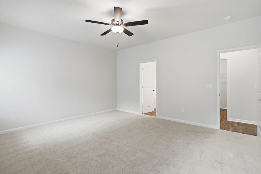 Spacious, unfurnished interior of a new home in Broadway Lake, Anderson (Image 28). Spacious, unfurnished interior of a new home in Broadway Lake, Anderson (Image 28).