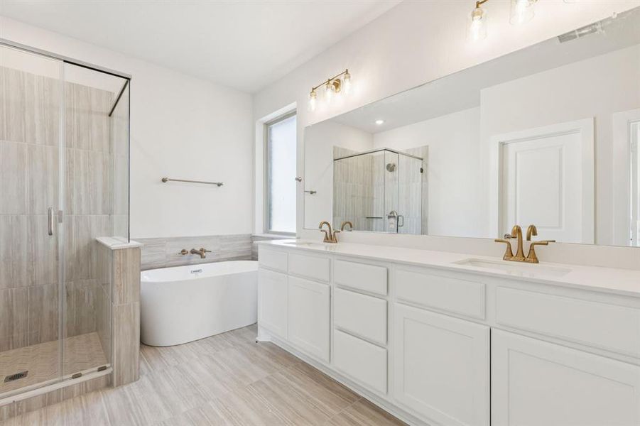 Furnished interior view inside a new home in Ellis Ranch Estates, Waxahachie (Image 5).