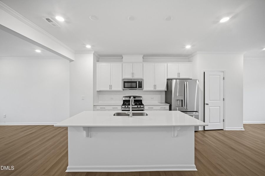 13_SUN_Stoneriver_Pic_Colton_Kitchen_4of