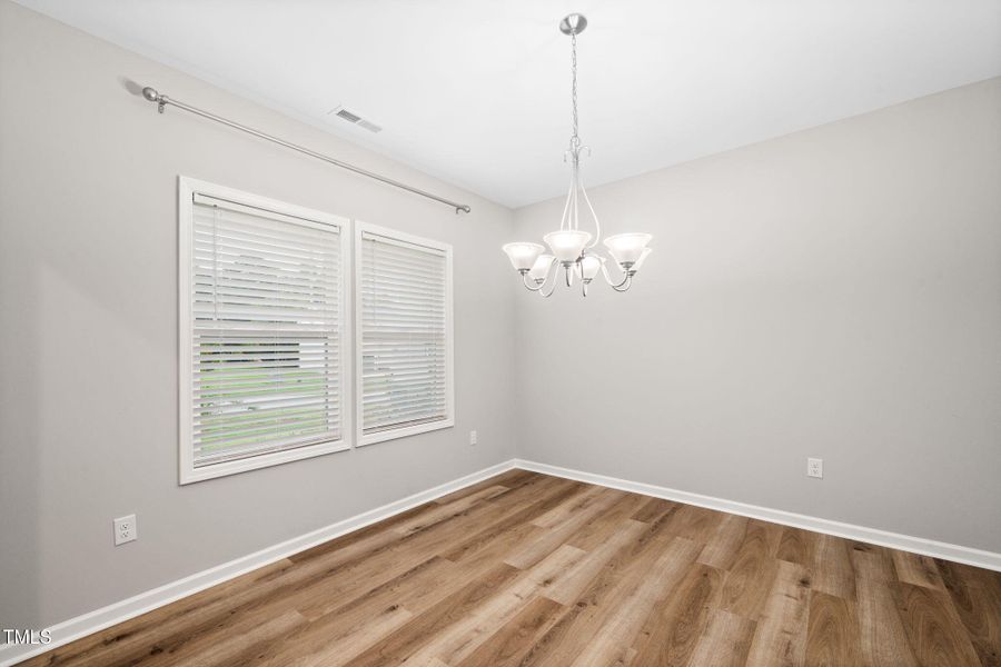 9-web-or-mls-20 Ava (70 of 120) 9-web-or-mls-20 Ava (70 of 120)