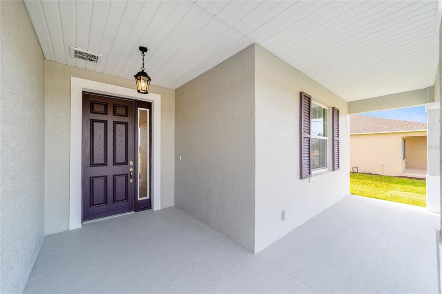 Exterior details and patio area of a home in , Ocala (Image 2). Exterior details and patio area of a home in , Ocala (Image 2).