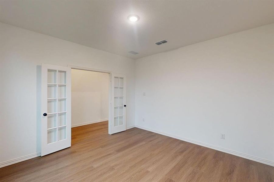 Spacious, unfurnished interior of a new home in Lilybrooke at Legacy Hills, Celina (Image 26).