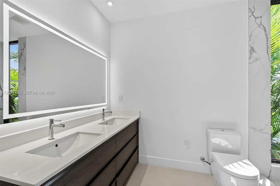 Furnished interior view inside a new home in , Fort Lauderdale (Image 18).