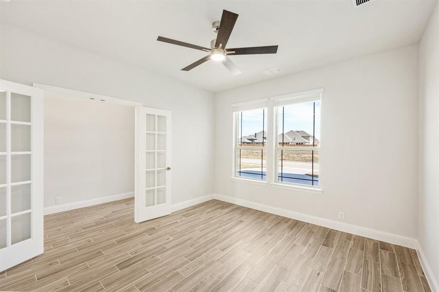 Spacious, unfurnished interior of a new home in Somerset, Mansfield (Image 22).