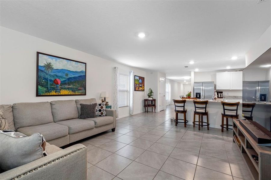 Furnished interior view inside a new home in North Park Isle, Plant City (Image 32). Furnished interior view inside a new home in North Park Isle, Plant City (Image 32).