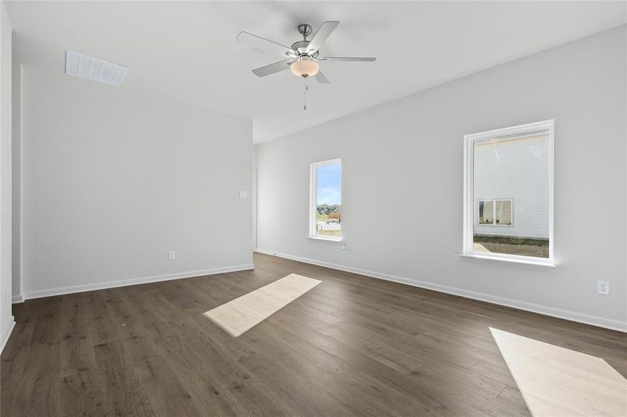 Spacious, unfurnished interior of a new home in Big Sky Estates, Ponder (Image 9). Spacious, unfurnished interior of a new home in Big Sky Estates, Ponder (Image 9).
