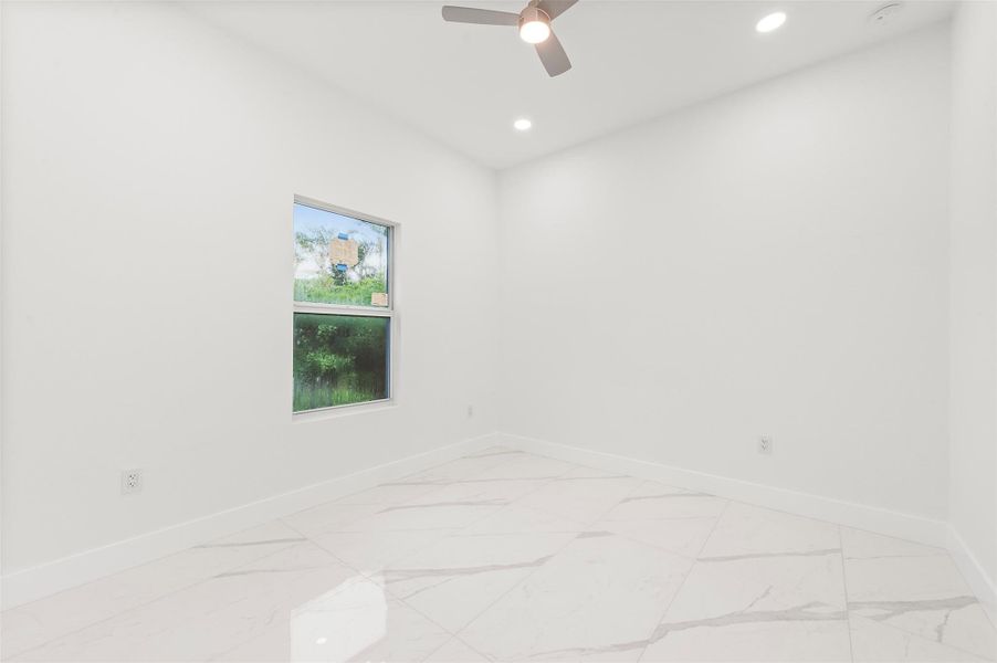 Image 20 of a home in . Image 20 of a home in .