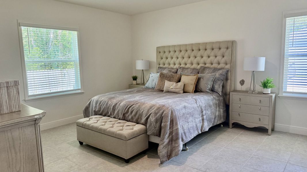 Furnished interior view inside a new home in Oakhaven Walk, Gainesville (Image 8). Furnished interior view inside a new home in Oakhaven Walk, Gainesville (Image 8).