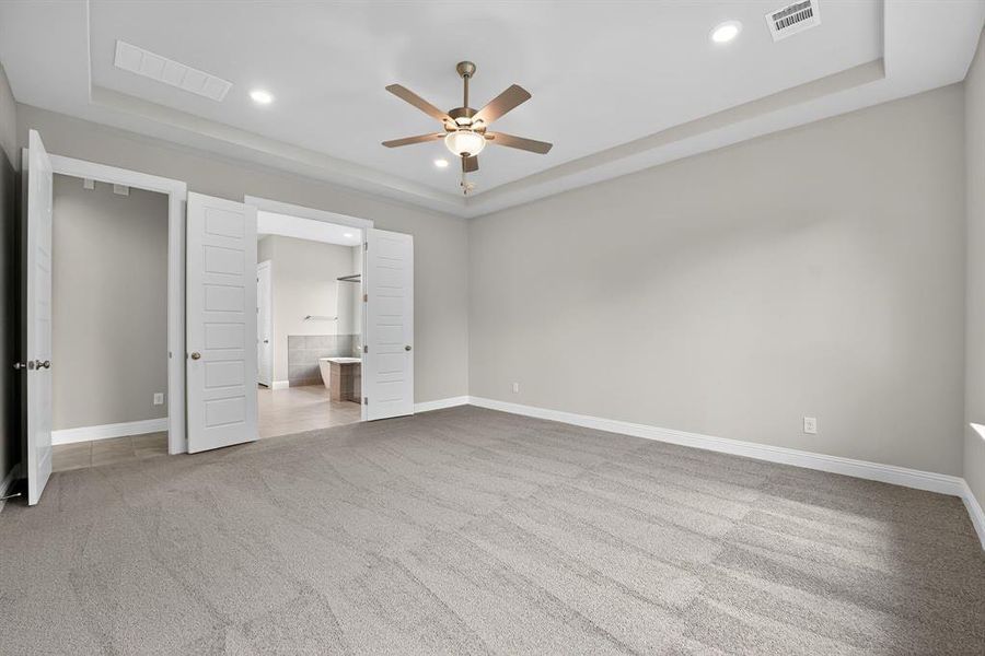Spacious, unfurnished interior of a new home in Legacy Estates, Mansfield (Image 17). Spacious, unfurnished interior of a new home in Legacy Estates, Mansfield (Image 17).