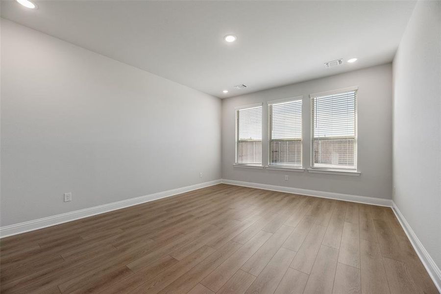 Spacious, unfurnished interior of a new home in Sutton Fields, Celina (Image 20). Spacious, unfurnished interior of a new home in Sutton Fields, Celina (Image 20).