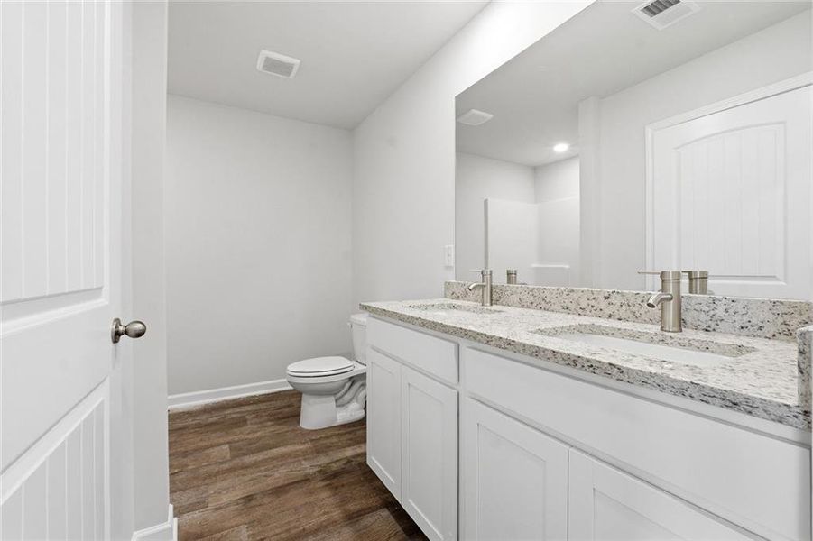 Furnished interior view inside a new home in Carolina, Palmetto (Image 7).