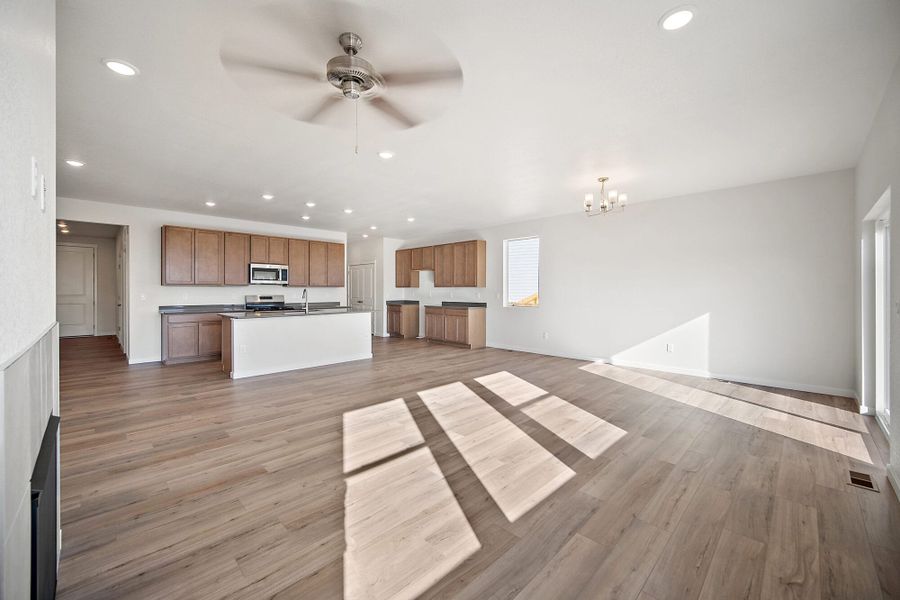 Image 41 of a home in The Glen. Image 41 of a home in The Glen.