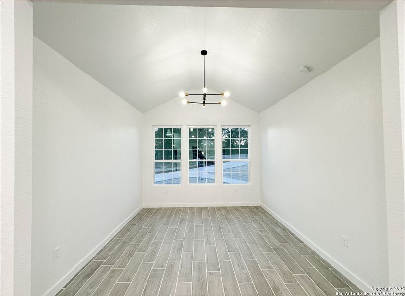 Spacious, unfurnished interior of a new home in , Blanco (Image 7).