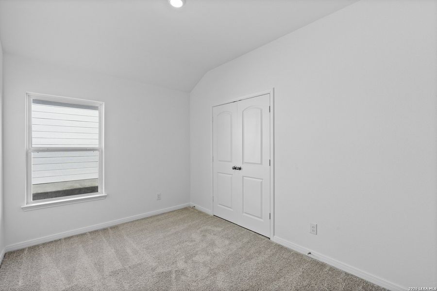 Spacious, unfurnished interior of a new home in Preserve at Medina, Von Ormy (Image 11).