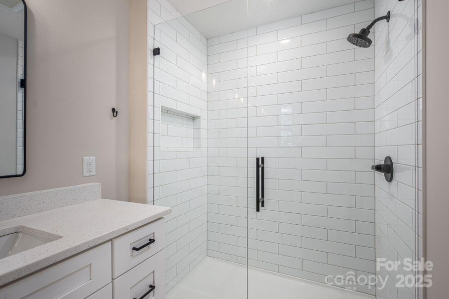 Image 42 of a home in .