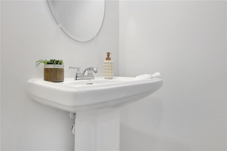 Close-up of interior finishes inside a home in , Cartersville (Image 20).